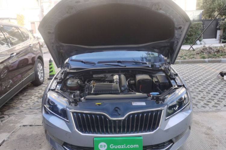 Skoda Superb 2017 #22 Skoda Superb 2017 car image #22