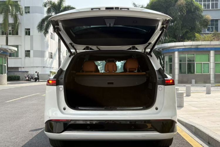 Xpeng G9 2022 #22 Xpeng G9 2022 immagine di auto #22