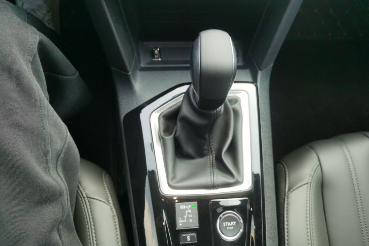 Peugeot 408 2025 car image #22