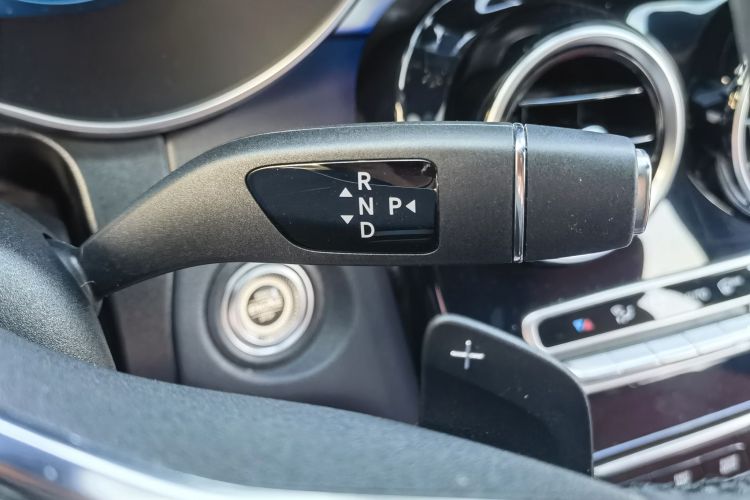 Mercedes-Benz GLC Coupe 2023 imagem de carro #22