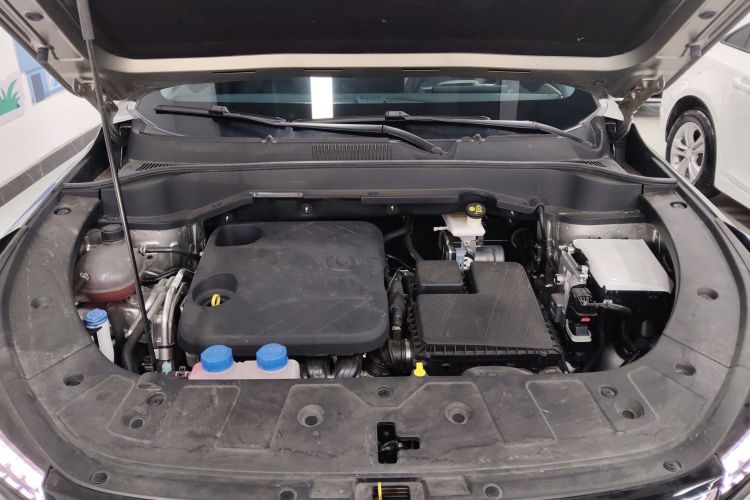 Changan UNI-Z PHEV 2025 #22 Changan UNI-Z PHEV 2025 immagine di auto #22