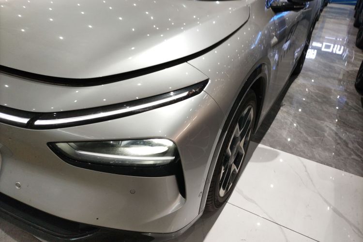 小鹏 2025 汽车图片 #22