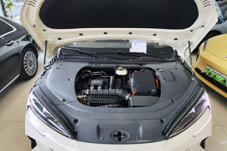 BYD Seal 07 DM-i 2025 immagine di auto #22