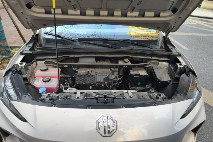 MG ES5 2024 #22 MG ES5 2024 car image #22