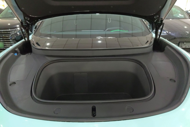 Avatr 07 2025 car image #22
