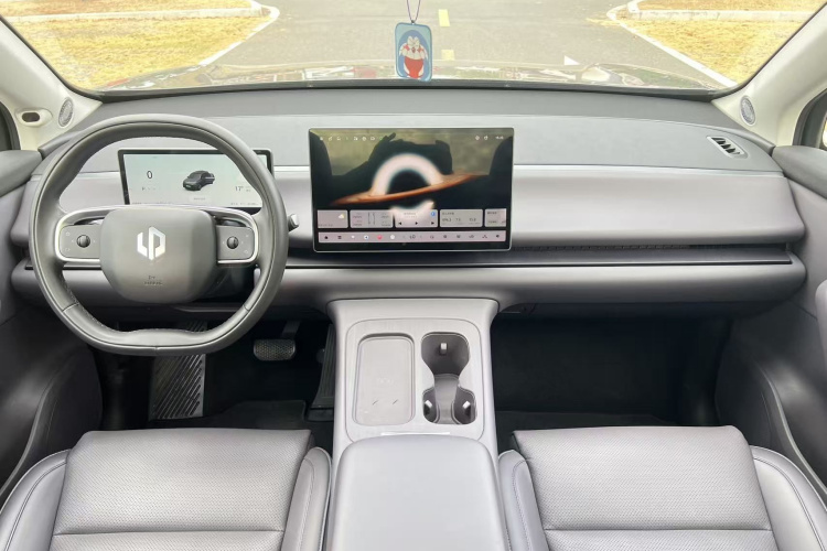 零跑汽车 零跑C10 2024 汽车图片 #22