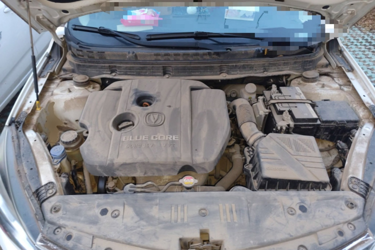 Changan Alsvin V7 2015 car image #22