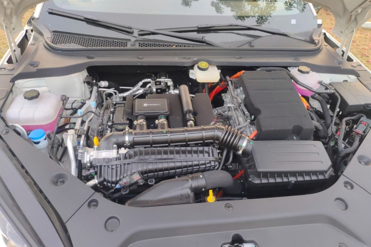 BYD Seal 06 New Energy 2025 #22 BYD Seal 06 New Energy 2025 car image #22