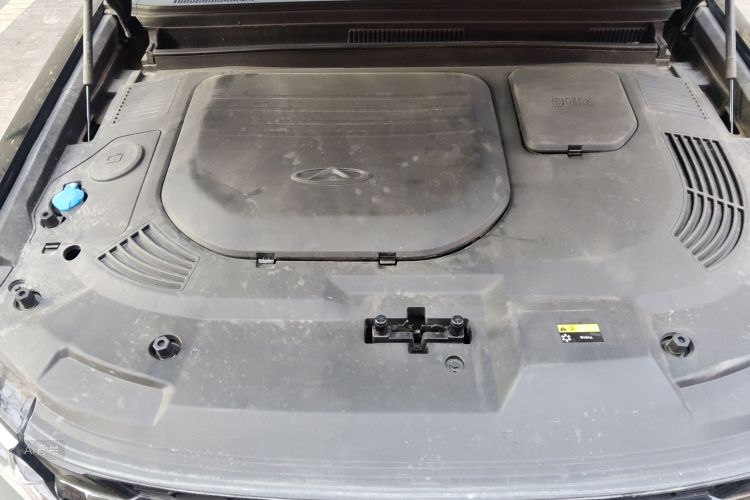 Jetour Traveller 2023 car image #22