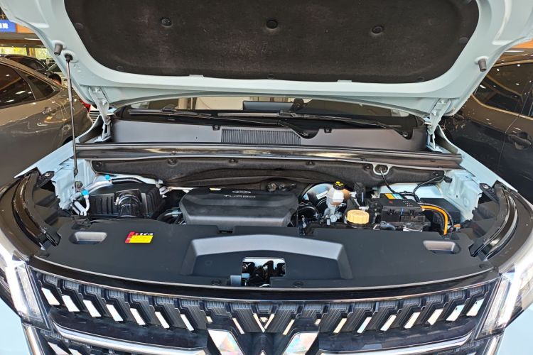 Wuling Asta 2021 #22 Wuling Asta 2021 صورة سيارة #22