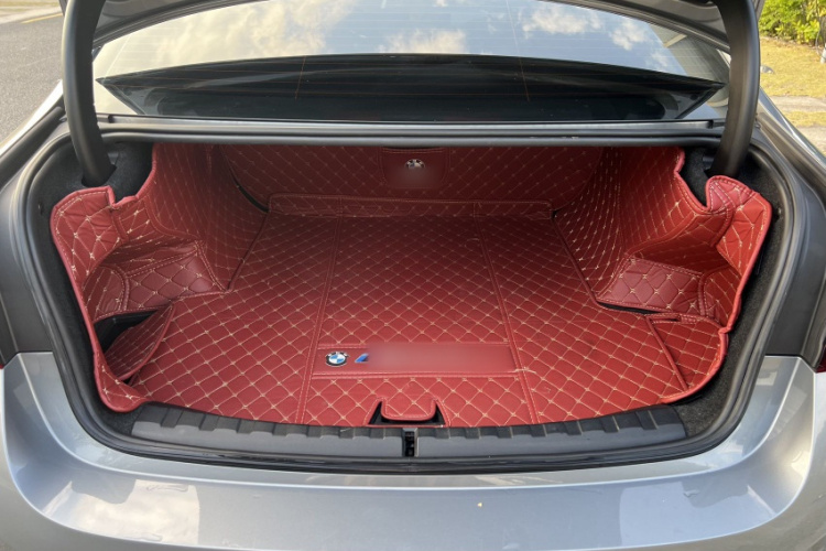 BMW i3 2022 car image #22