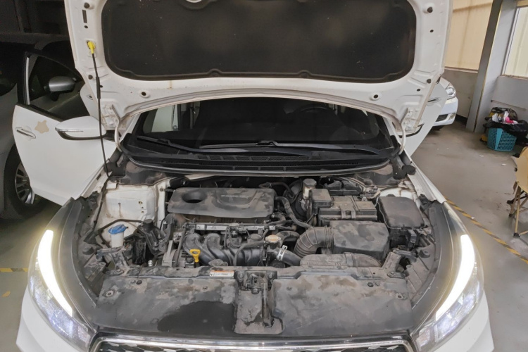 Kia K3 2017 #22 Kia K3 2017 car image #22
