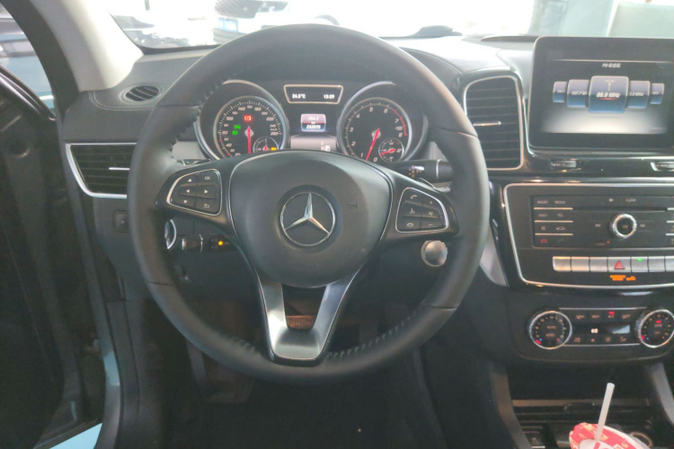 Mercedes-Benz GLE Coupe 2016 car image #22