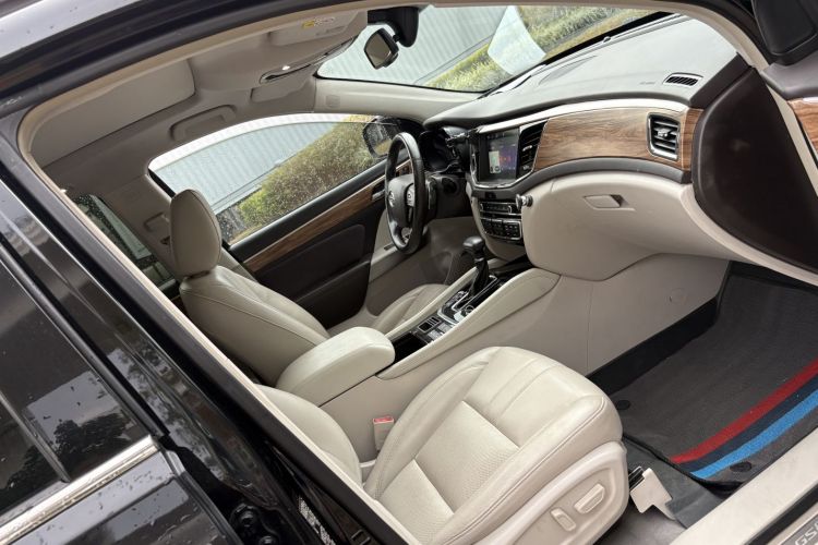 GAC Trumpchi GS8 2017 car image #22