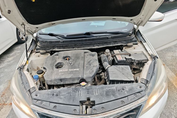 长安 2015 汽车图片 #22