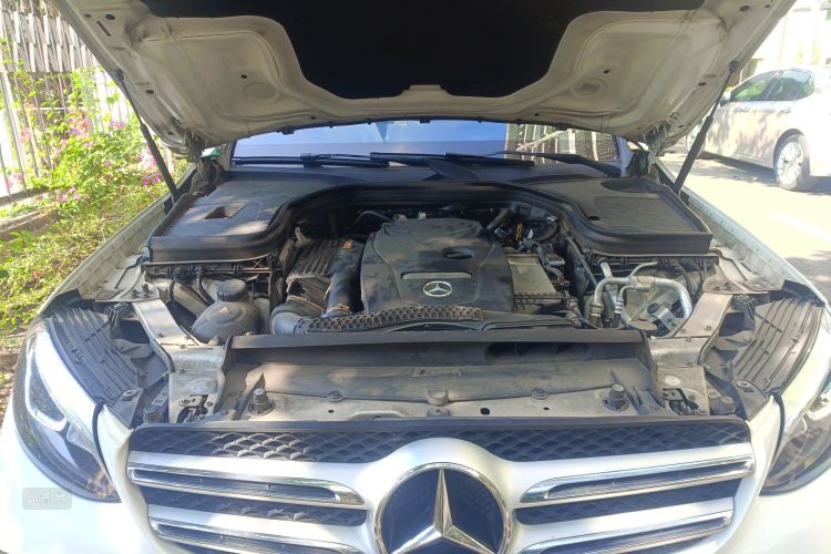 Mercedes-Benz GLC Class 2017 #22 Mercedes-Benz GLC Class 2017 car image #22