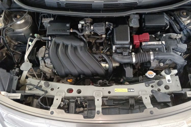 Nissan Sunny 2018 car image #22