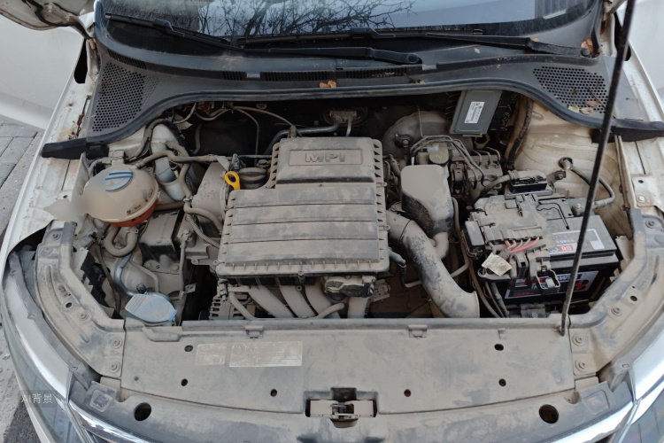 Skoda Rapid 2018 car image #22