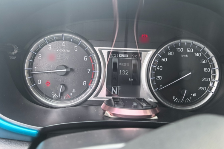 Suzuki Vitara 2016 #22 Suzuki Vitara 2016 car image #22