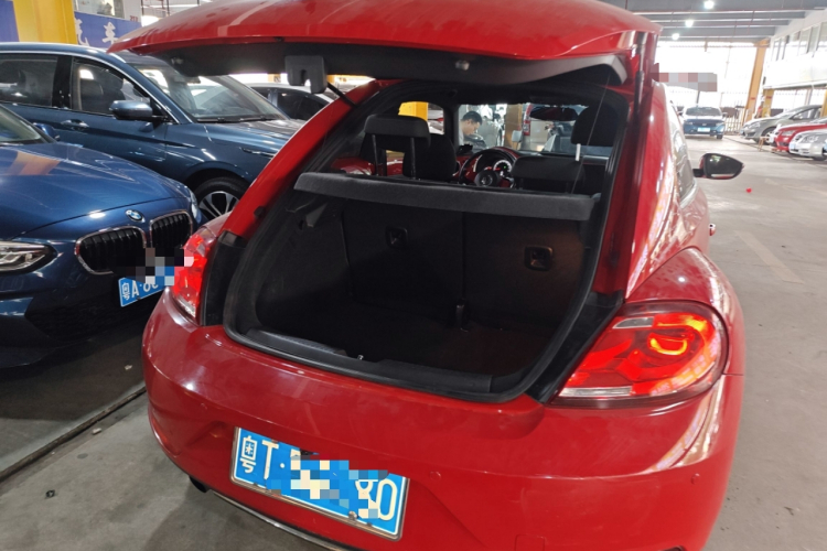 Volkswagen Beetle 2018 immagine di auto #22