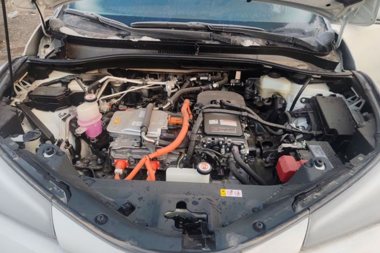 Toyota C-HR EV 2020 image de voiture #22