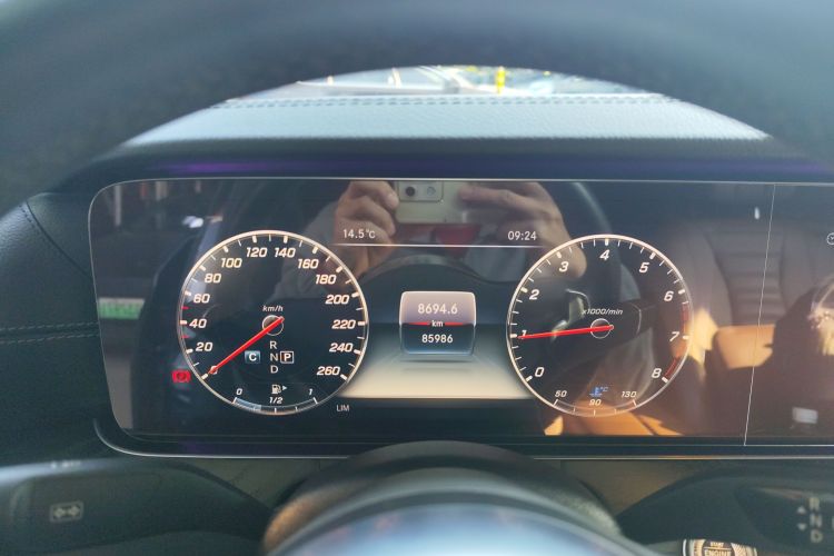 Mercedes-Benz E Class 2019 #22 Mercedes-Benz E Class 2019 car image #22