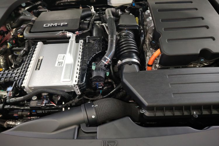 BYD HanL 2025 #22 BYD HanL 2025 car image #22