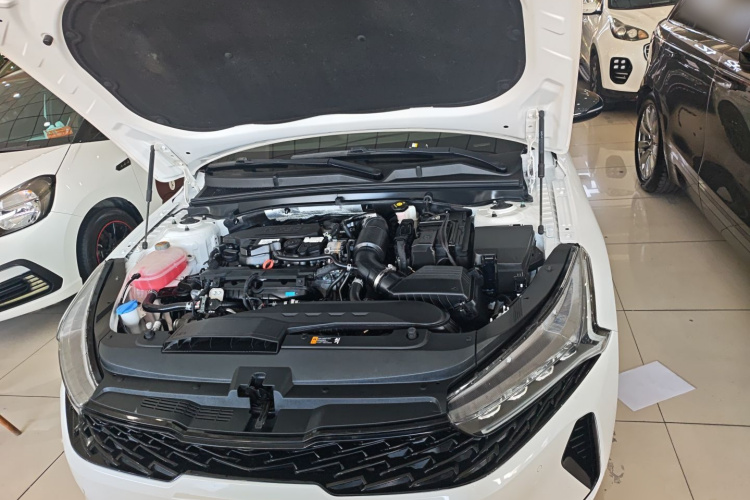 起亚 起亚K5 2021 汽车图片 #22