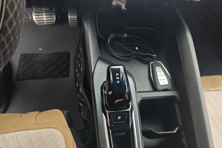 GEELY Binray 2022 #22 GEELY Binray 2022 car image #22