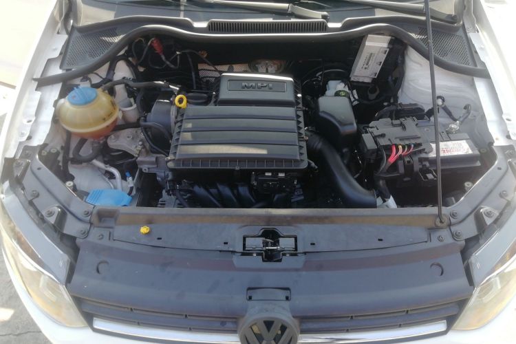 Polo 2018 car image #22