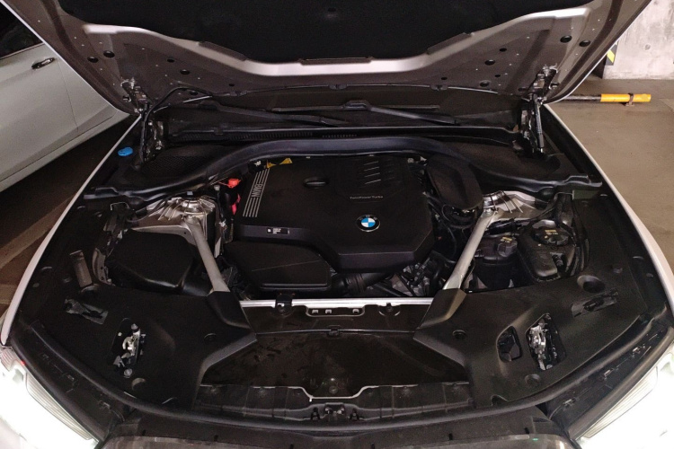 BMW 5 Series 2020 #22 BMW 5 Series 2020 car image #22