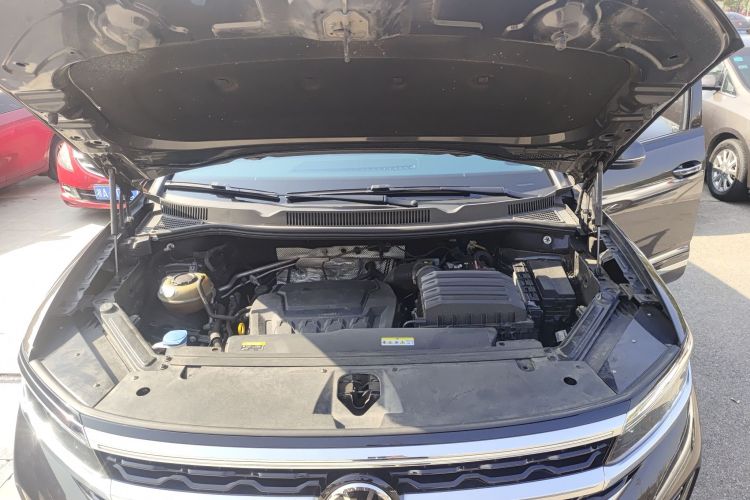 Volkswagen Talagon 2023 car image #22