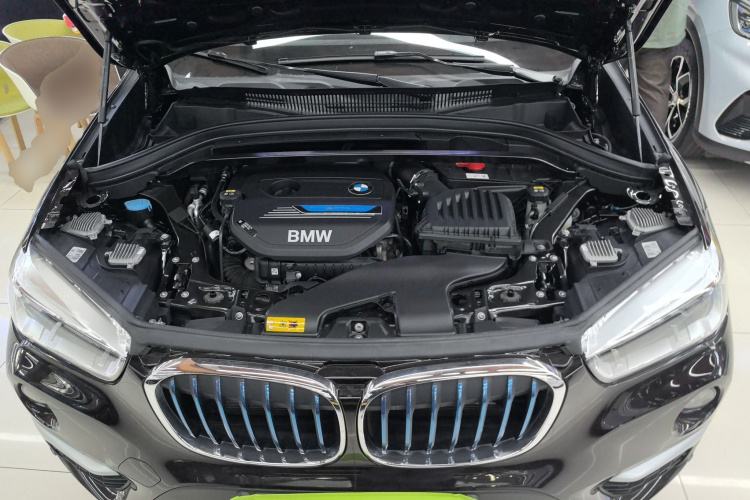 BMW X1 New Energy 2019 #22 BMW X1 New Energy 2019 car image #22