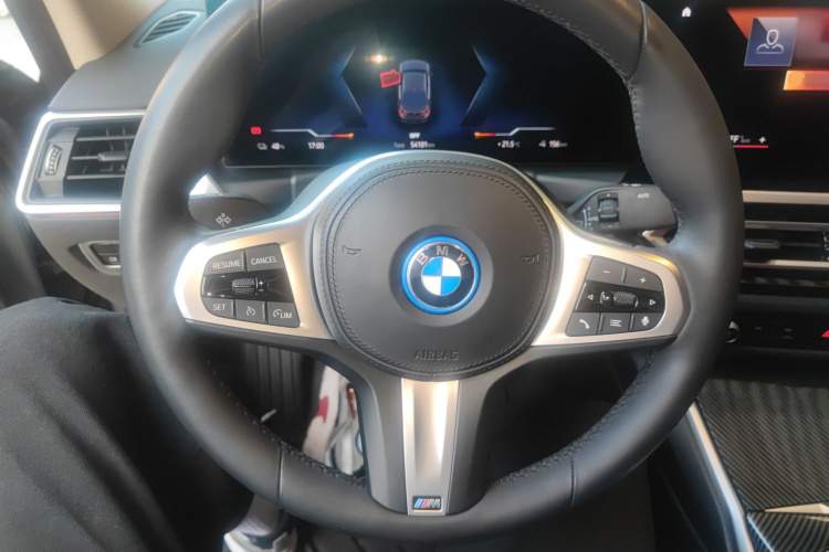 BMW i3 2022 #22 BMW i3 2022 car image #22