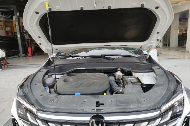 Changan UNI-Z 2025 #22 Changan UNI-Z 2025 car image #22