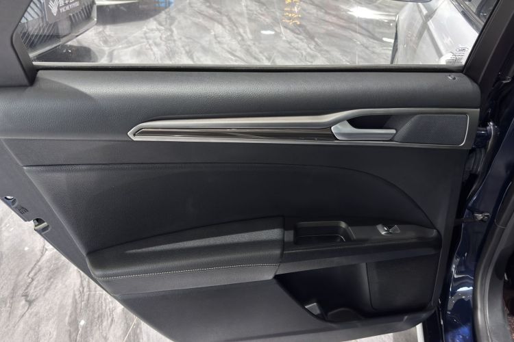 Ford Mondeo 2020 #22 Ford Mondeo 2020 car image #22