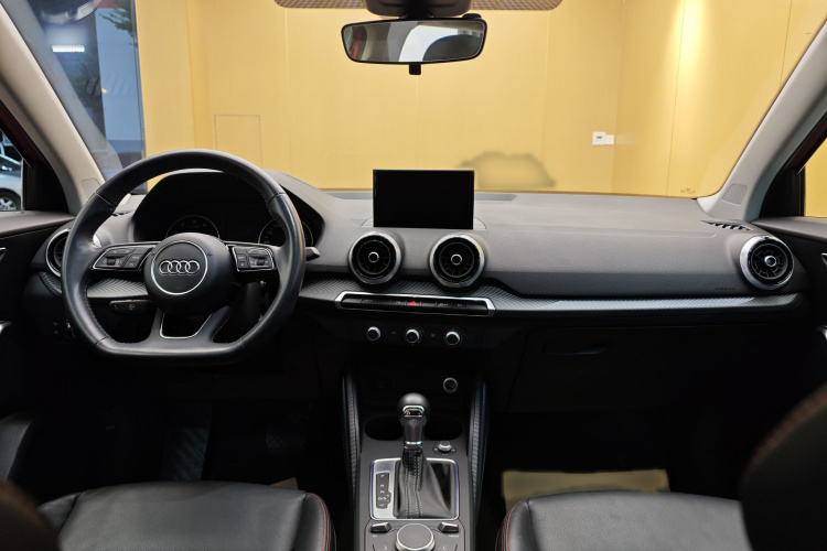 奥迪Q2L 2022 汽车图片 #22