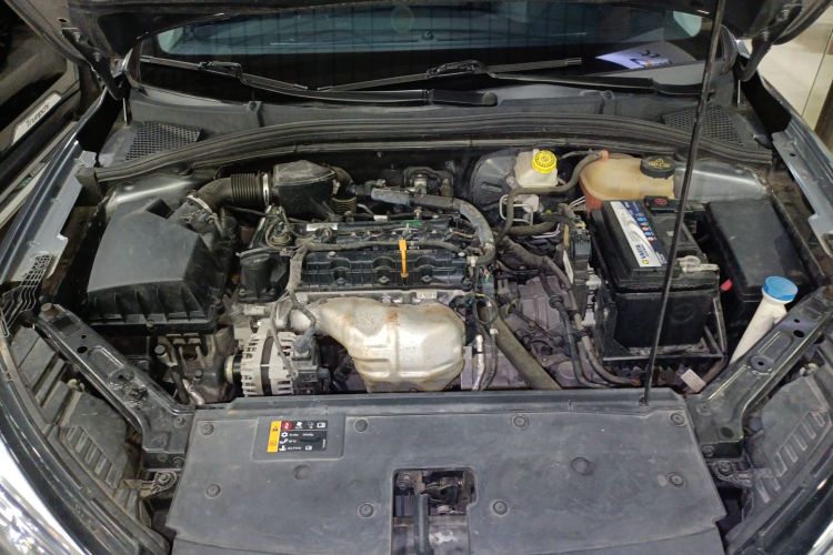 Roewe i5 2021 #22 Roewe i5 2021 car image #22