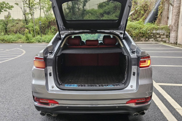 Changan CS85 Coupe 2019 car image #22