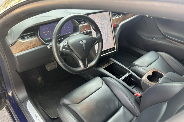 特斯拉 Model S 2018 汽车图片 #22