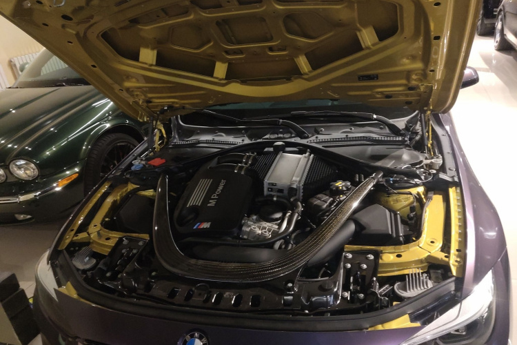 BMW M4 2018 car image #22