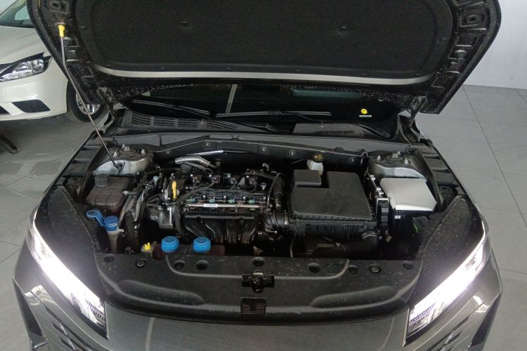 Changan EadoPHEV 2025 immagine di auto #22