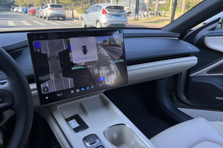 MI SU7 2025 #22 MI SU7 2025 immagine di auto #22