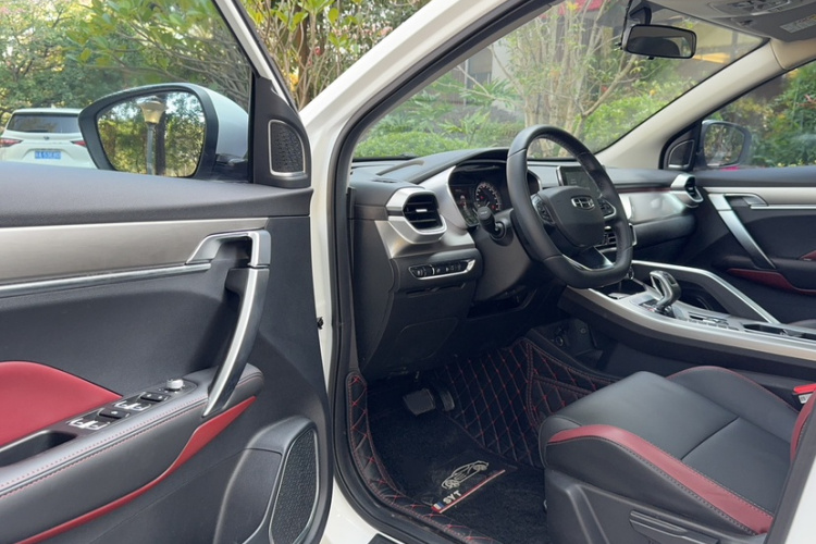GEELY Coolray 2020 car image #22