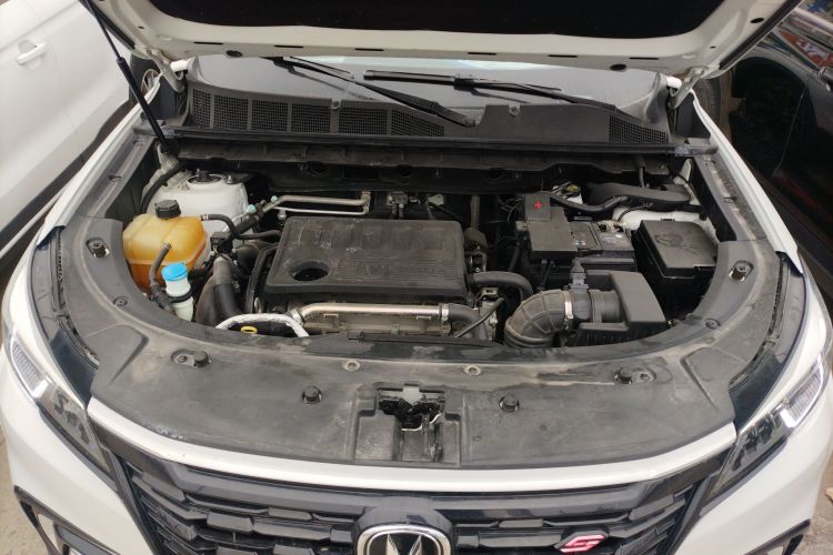 Changan CS85 Coupe 2021 car image #22