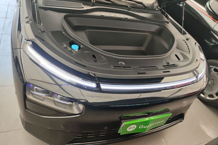 Xpeng G9 2025 #22 Xpeng G9 2025 imagem de carro #22