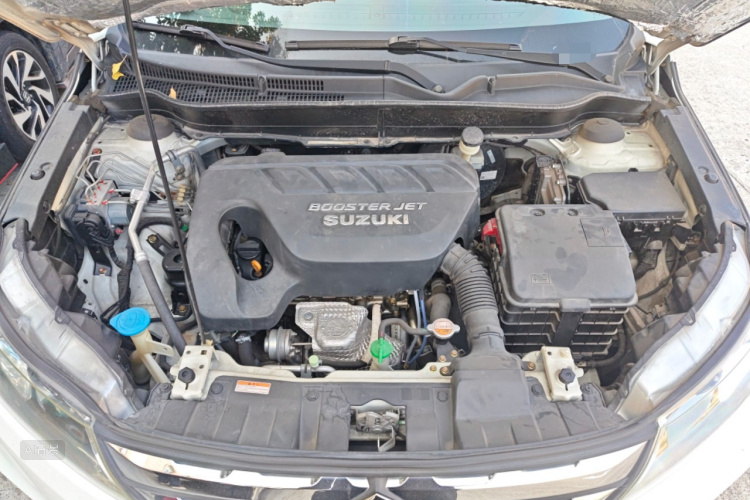Suzuki Vitara 2016 #22 Suzuki Vitara 2016 car image #22