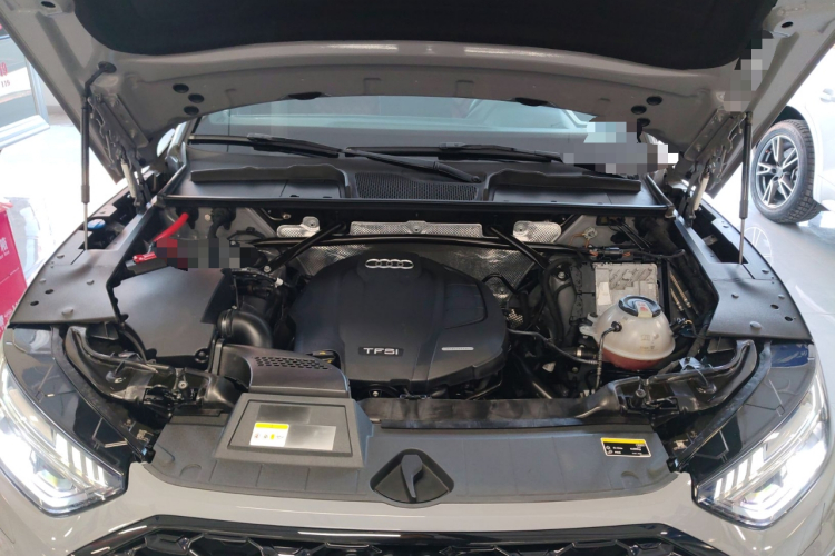 Audi Q5L Sportback 2023 #22 Audi Q5L Sportback 2023 immagine di auto #22