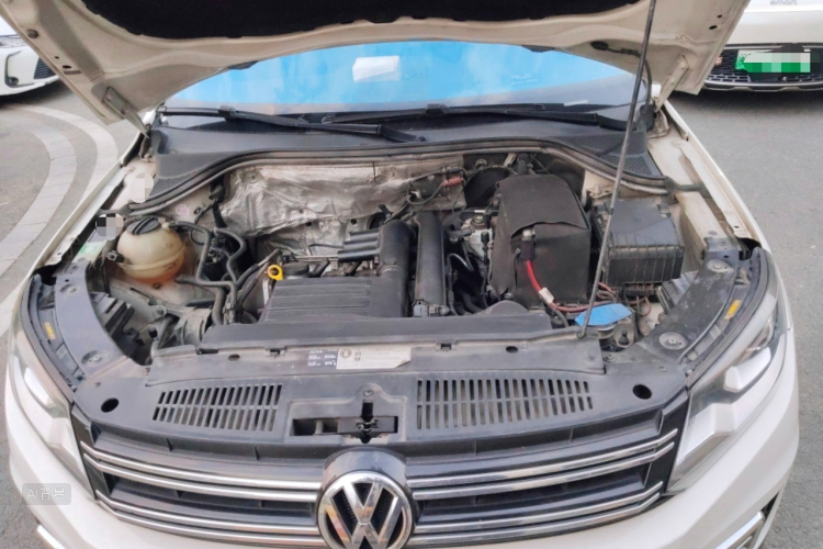 Volkswagen Tiguan 2017 #22 Volkswagen Tiguan 2017 car image #22