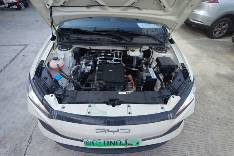 BYD e2 2024 #22 BYD e2 2024 صورة سيارة #22